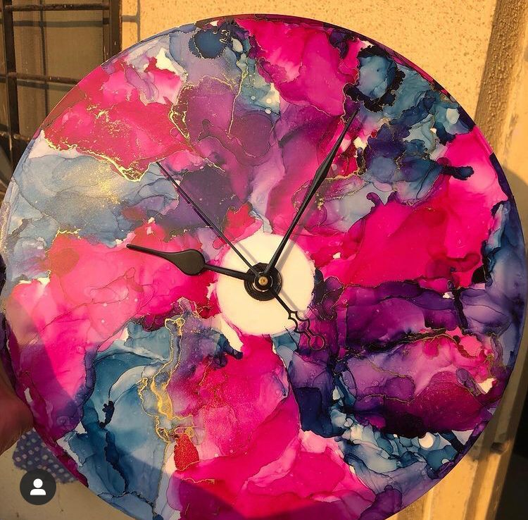 Paint Explosion Resin Wall Clock