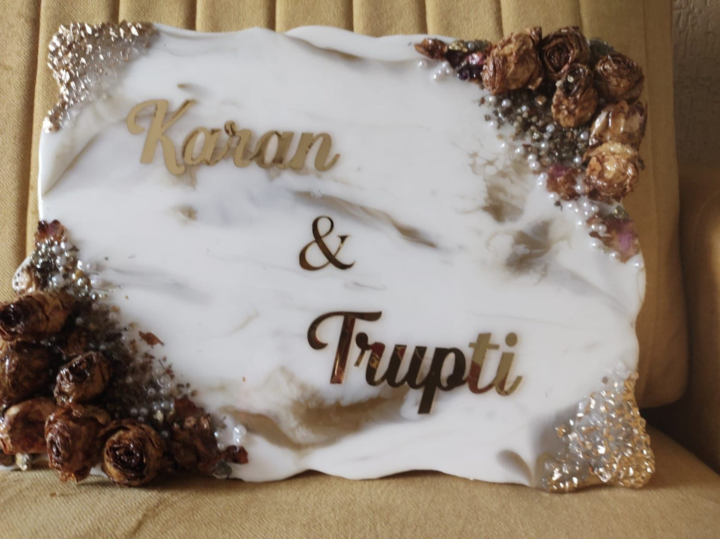 Floral Harmony Resin Wedding Flower Couples Name Plate