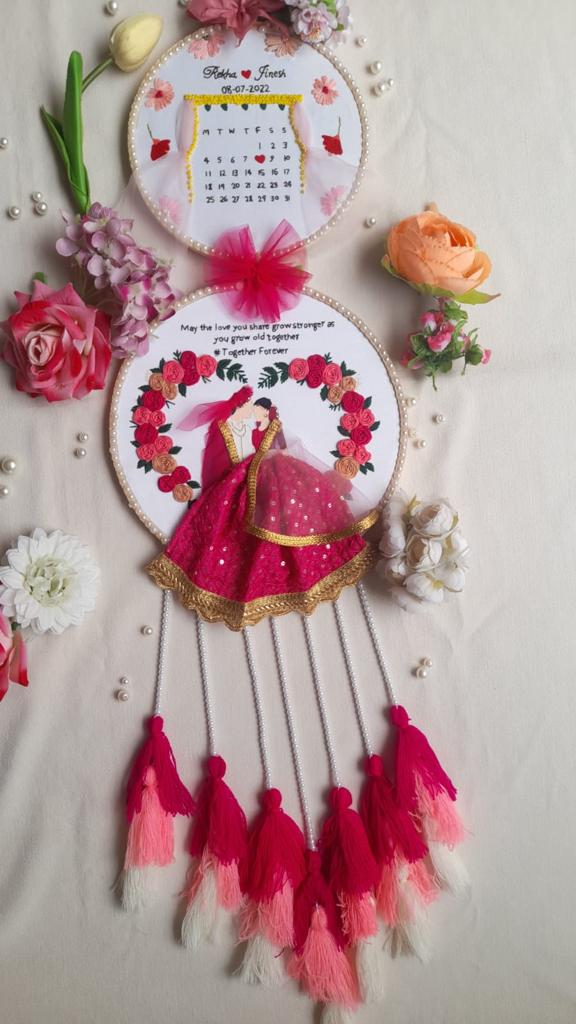 Double Hoop Wedding Embroidery With Tassels