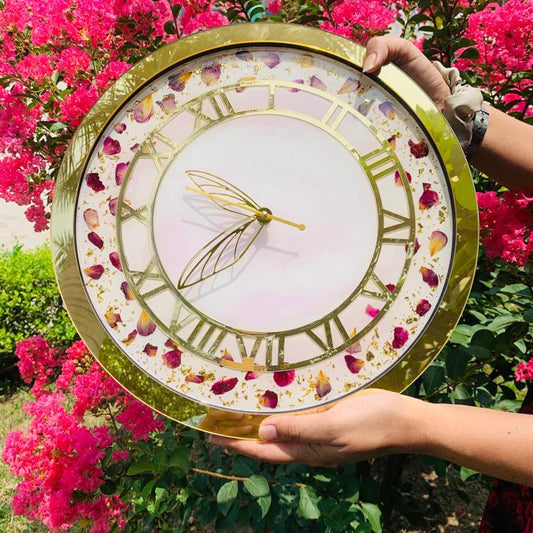 Timeless Aura Resin Clock