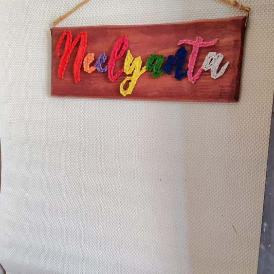 Lively Letters: Funky Name Wall Hanging with Stringy Twist string art