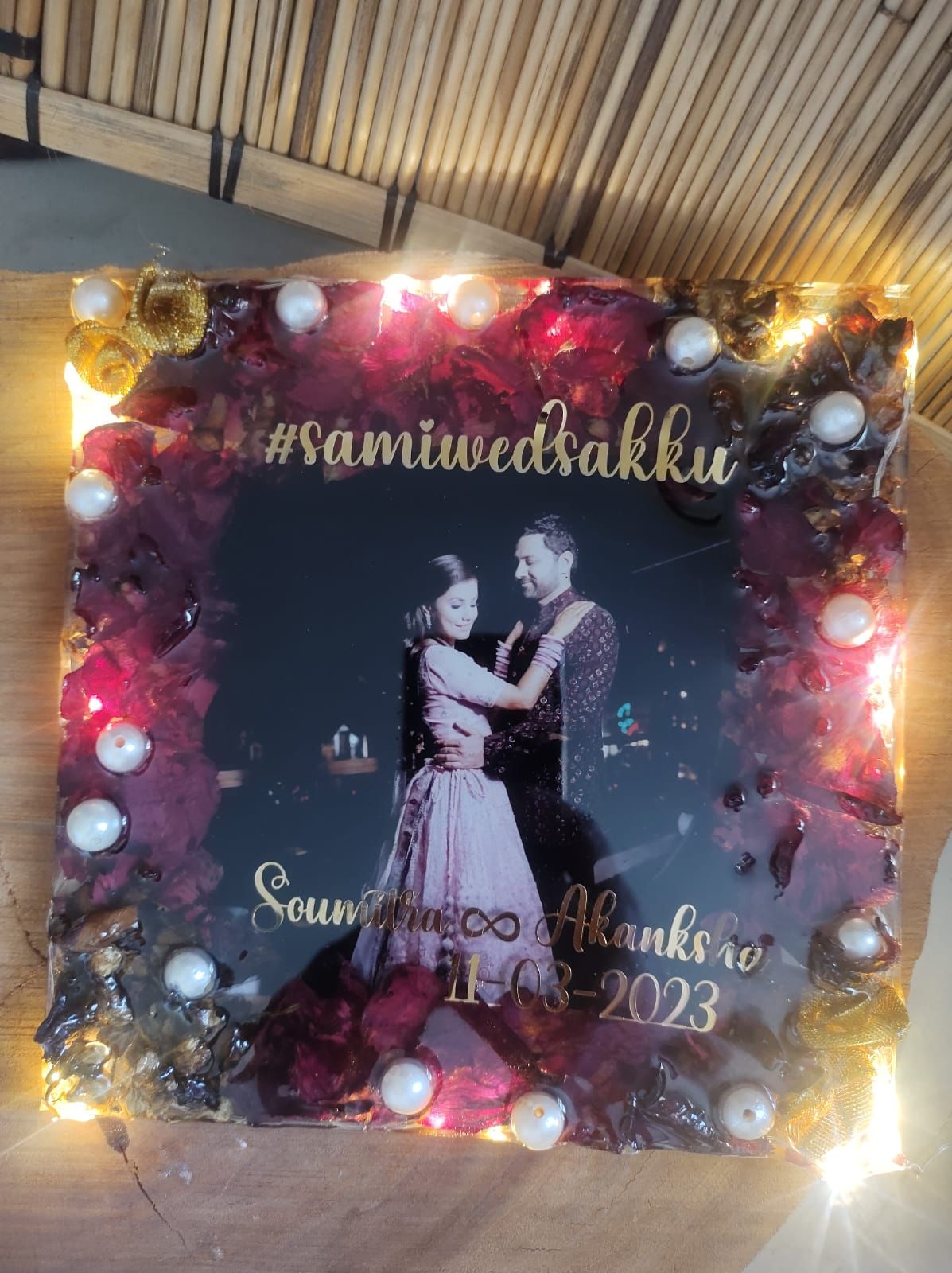 Love Illuminated: Resin Wedding Flower Keepsake with Couples' Picture and Personalized Names