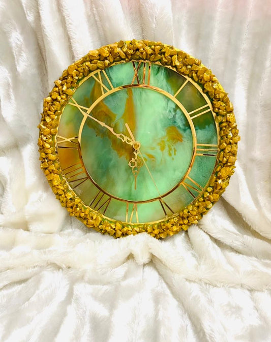 Timeless Resin Clock